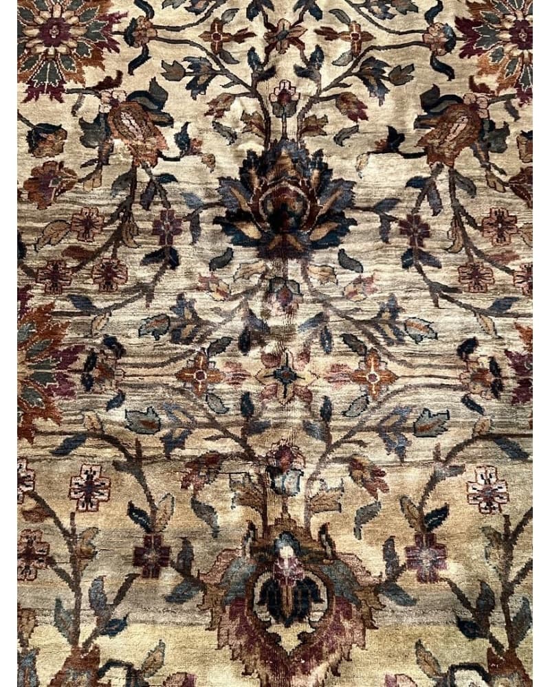 Khorasan Wool view 3