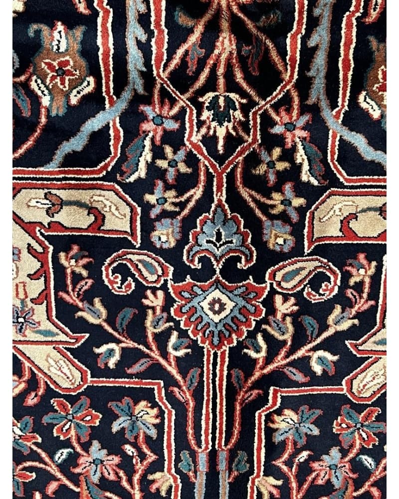 Persian Wool view 3