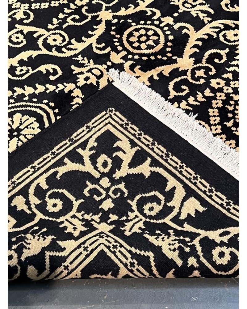 Tibetian Wool view 4