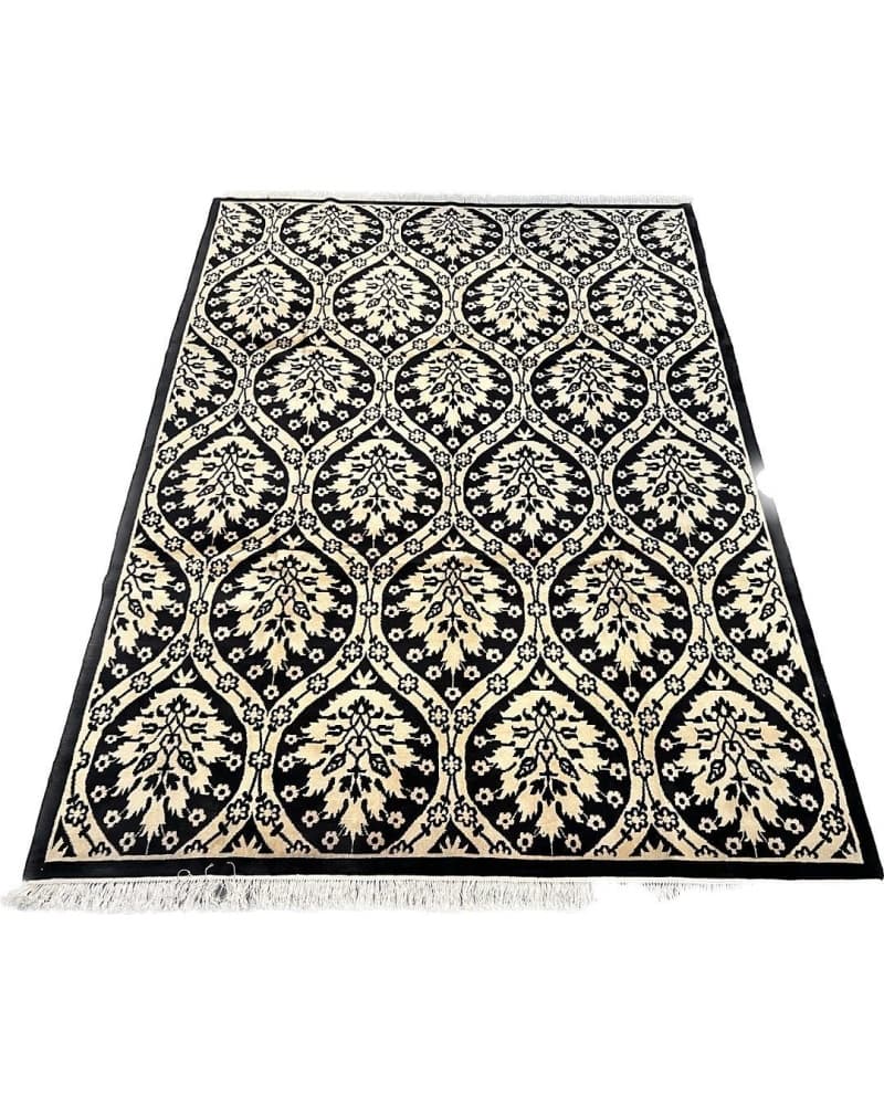 Tibetian Wool view 2