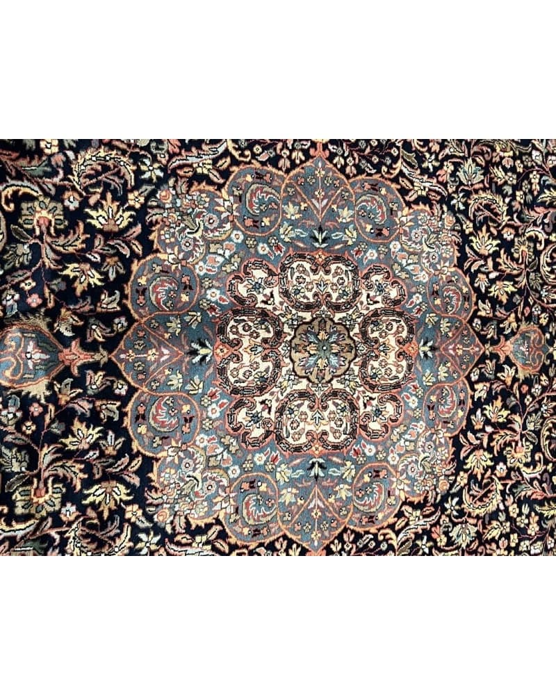 Persian Wool view 4