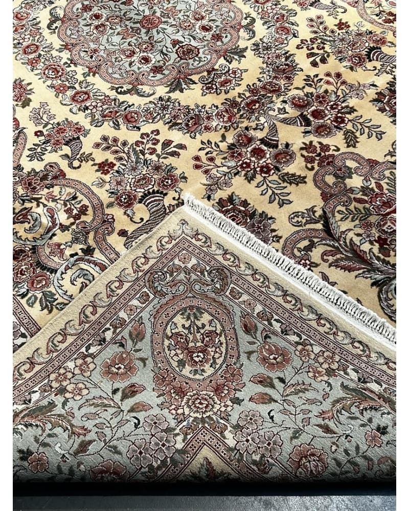 Tabriz Design Wool & Silk view 4