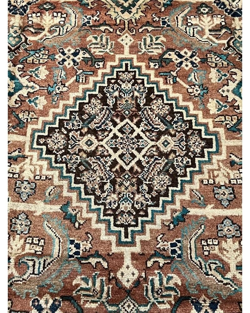 Old Mahal Wool view 3