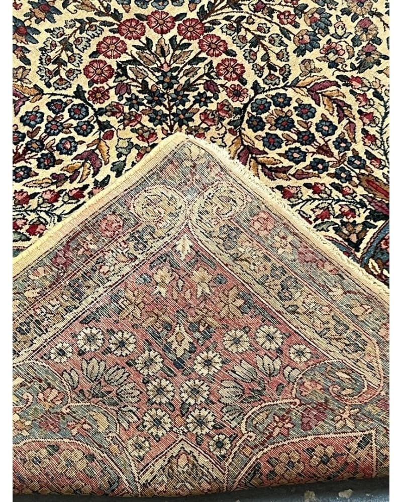 Old Kerman Wool view 4