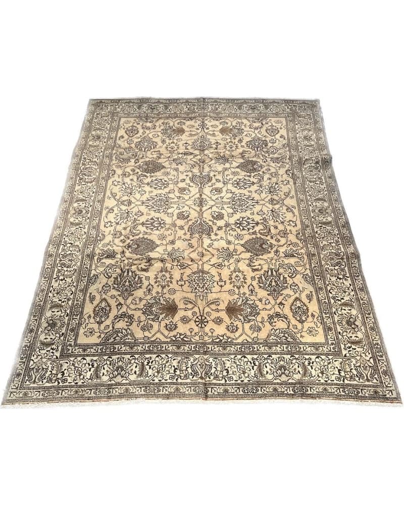 Old Tabriz Wool view 2