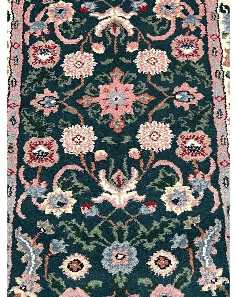 Kashan Wool view 3