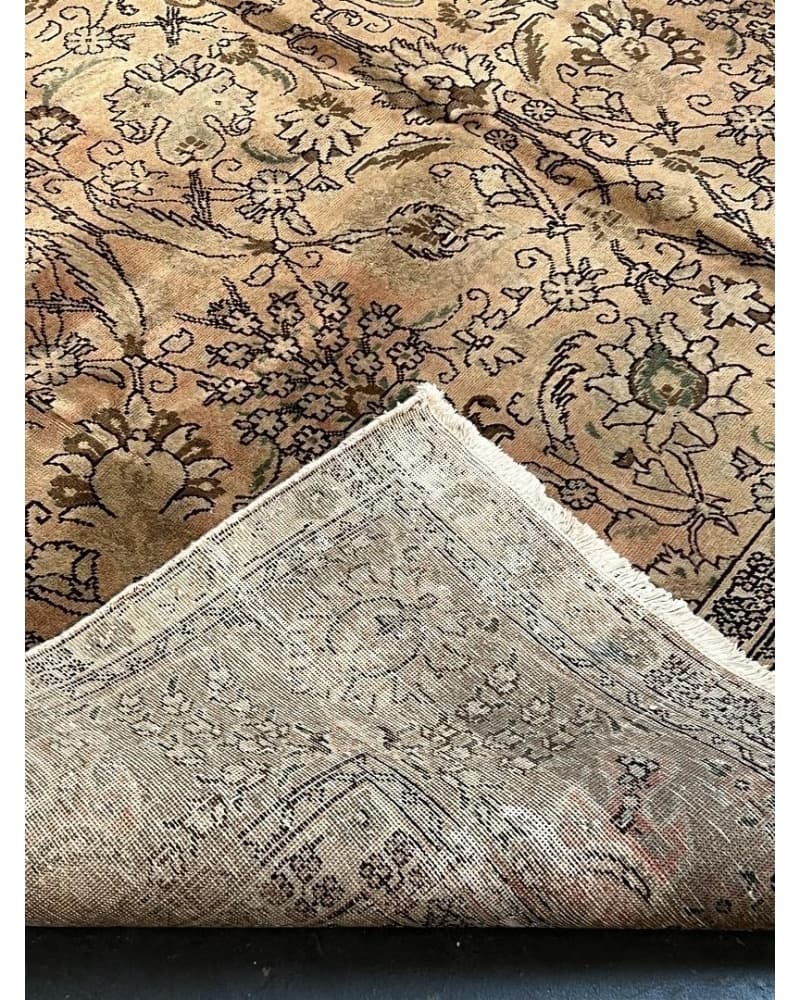 Tabriz Wool view 4