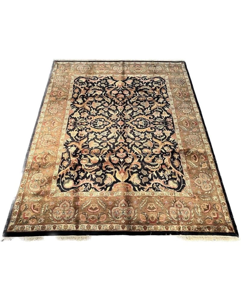 Khorasan Wool view 2