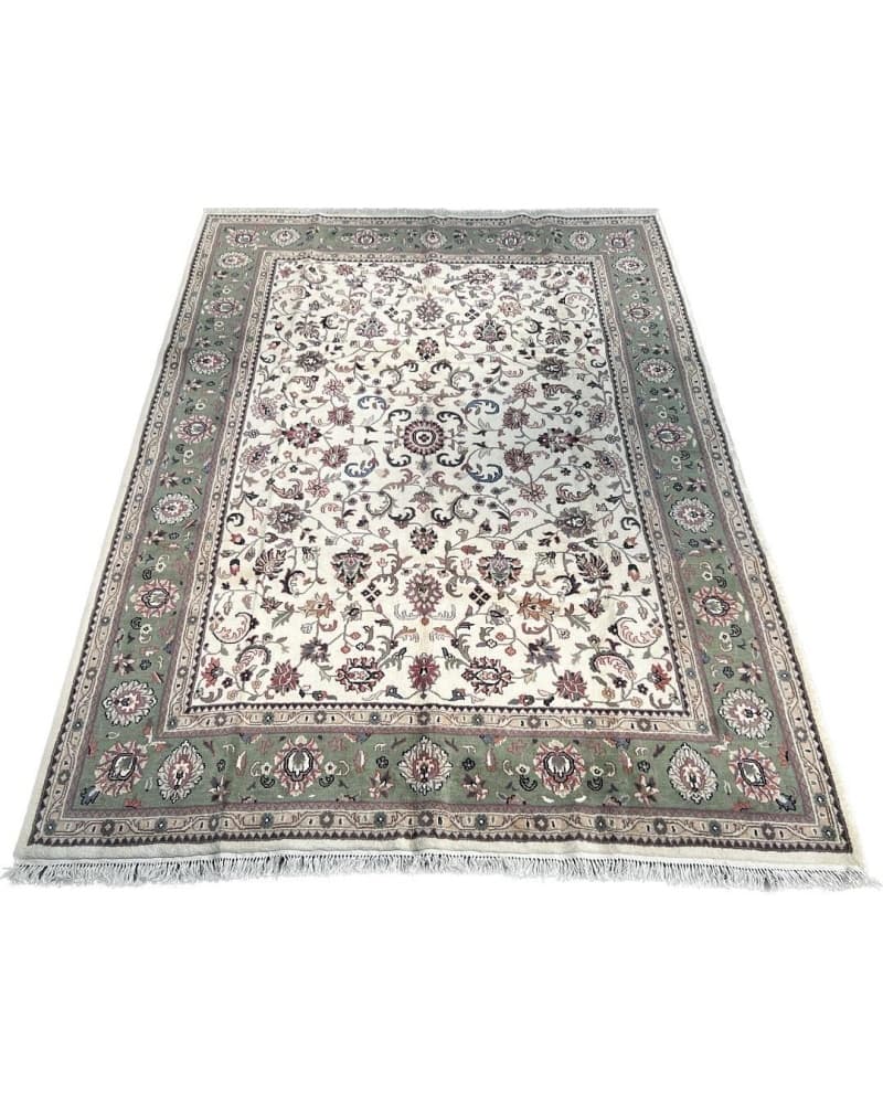 Kashan Wool view 2