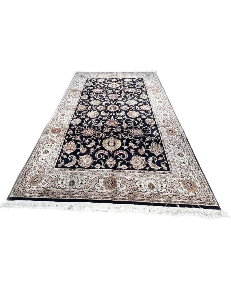 Tabriz Design Wool & Silk