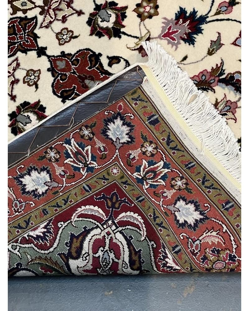 Tabriz Wool & Silk view 4