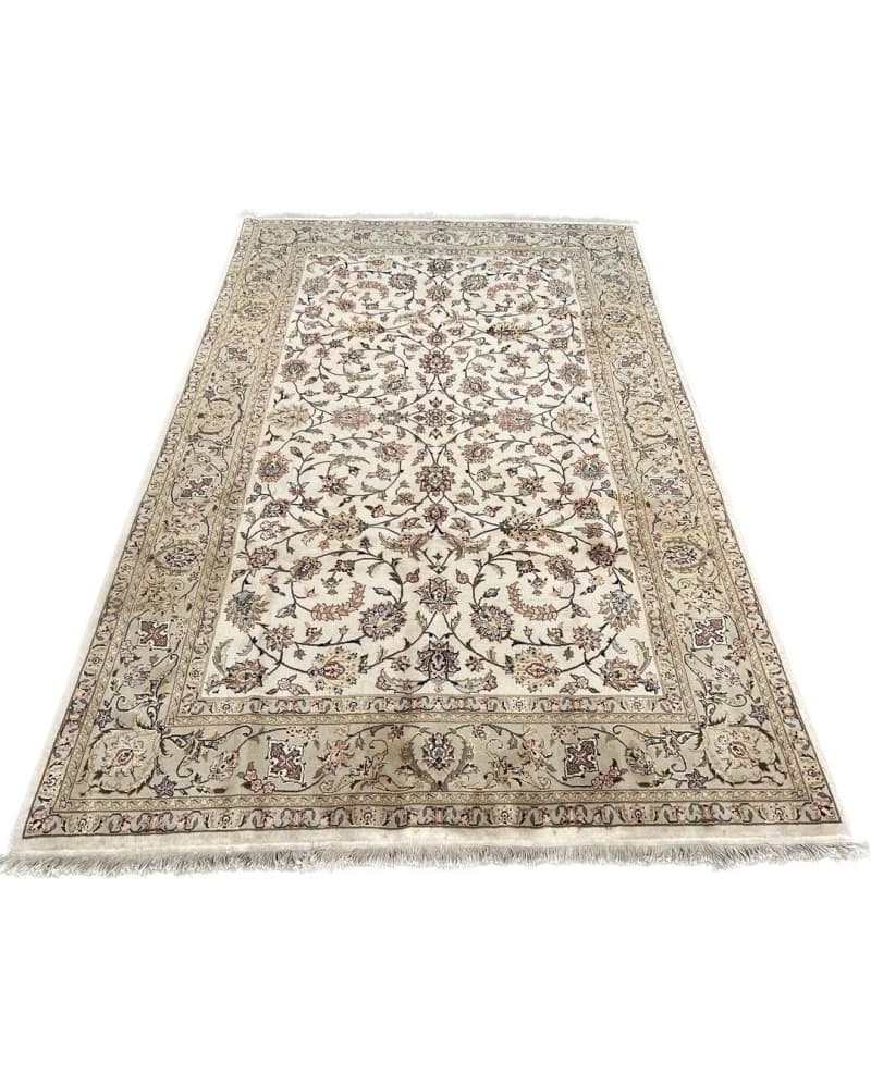 Nain Design Wool & Silk