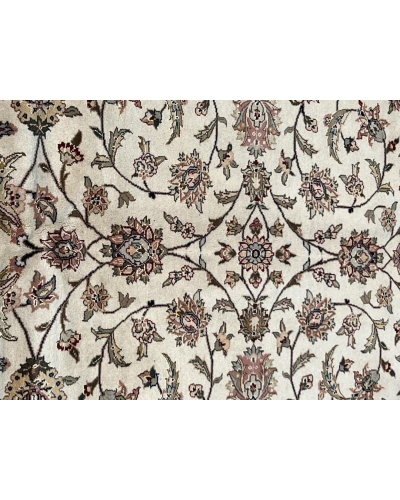 Nain Design Wool & Silk view 3