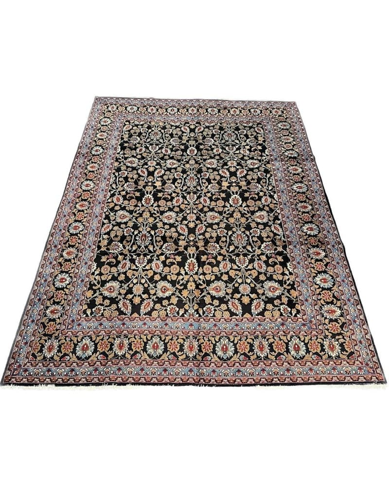 Khorasan Wool view 2