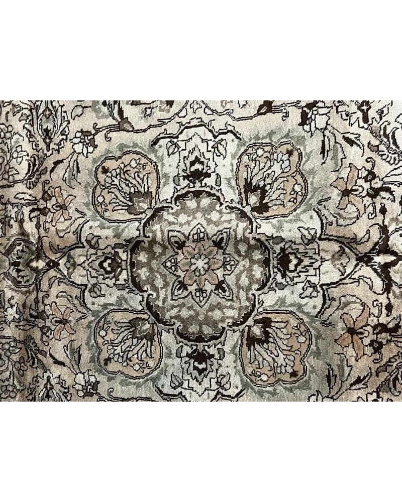 Tabriz Wool view 3