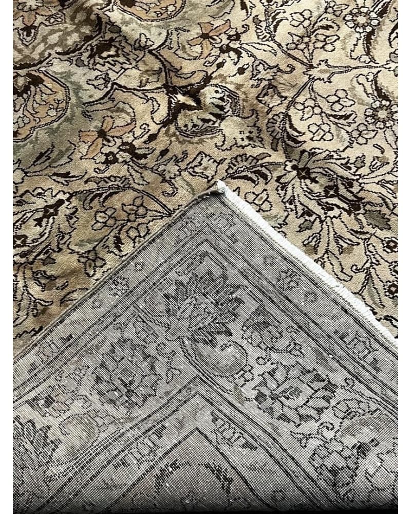 Tabriz Wool view 4