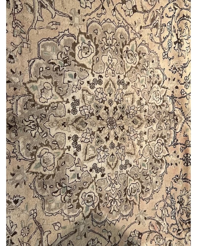 Old Tabriz Wool view 3