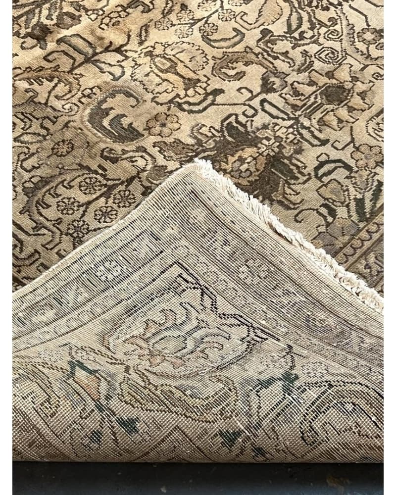 Old Tabriz Wool view 4