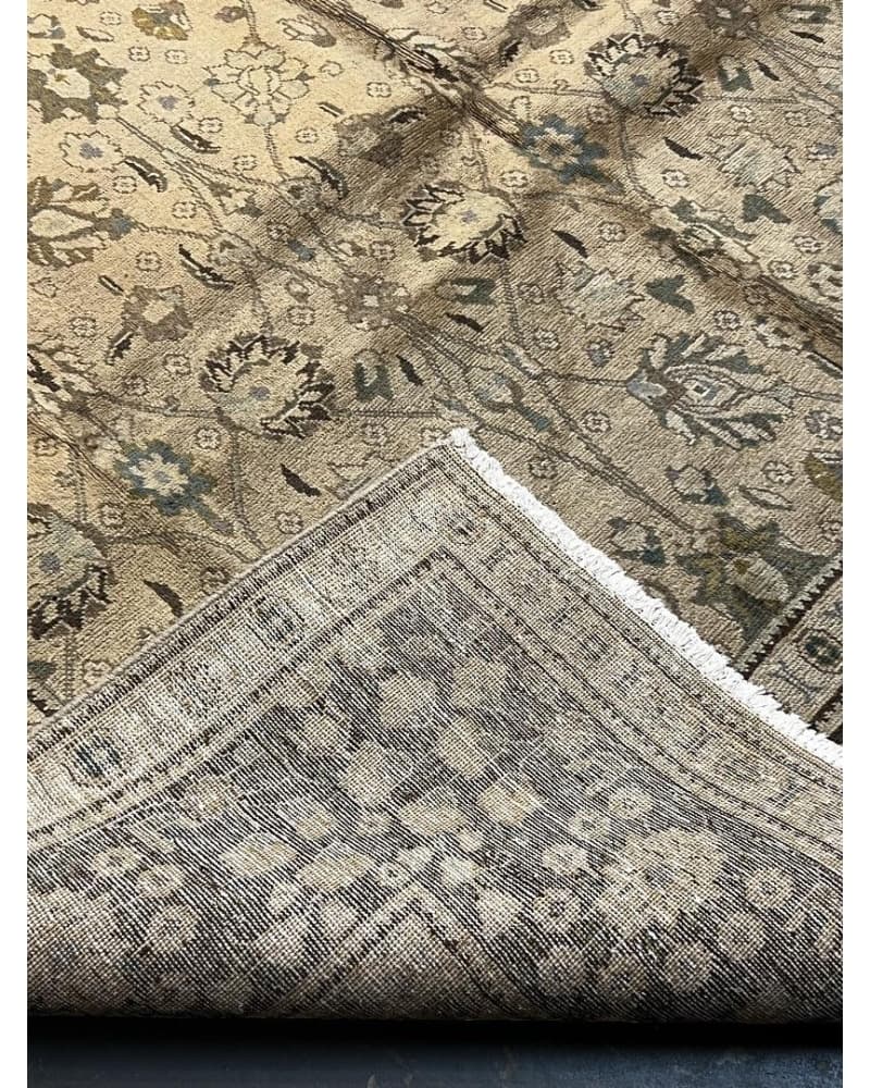 Old Tabriz Wool view 4