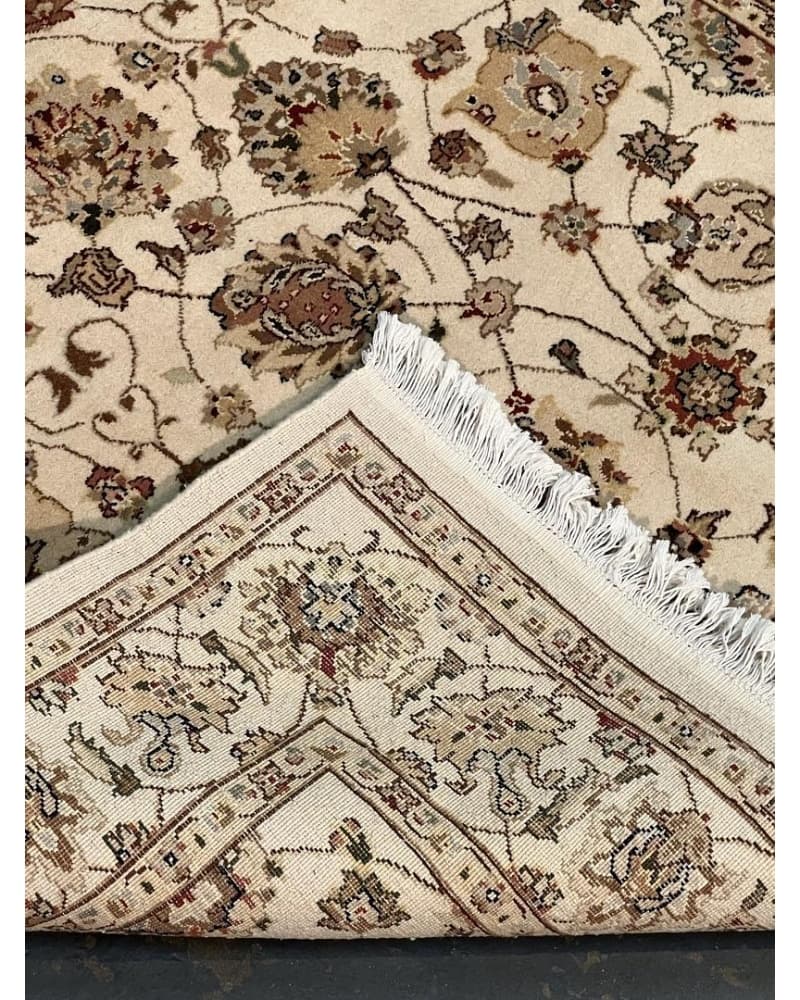 Tabriz Design Wool & Silk view 4