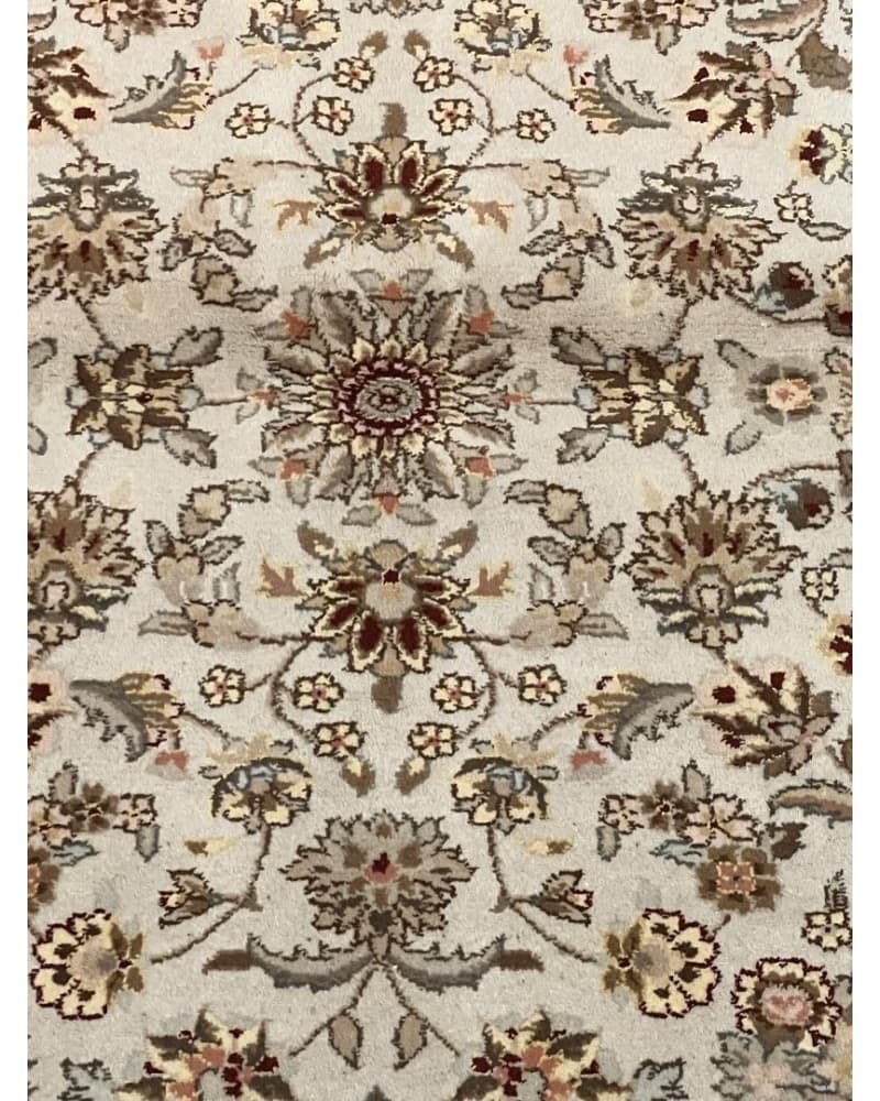 Tabriz Design Wool & Silk view 3
