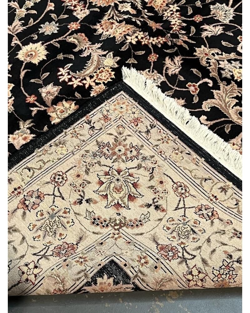 Tabriz Design Wool & Silk view 4