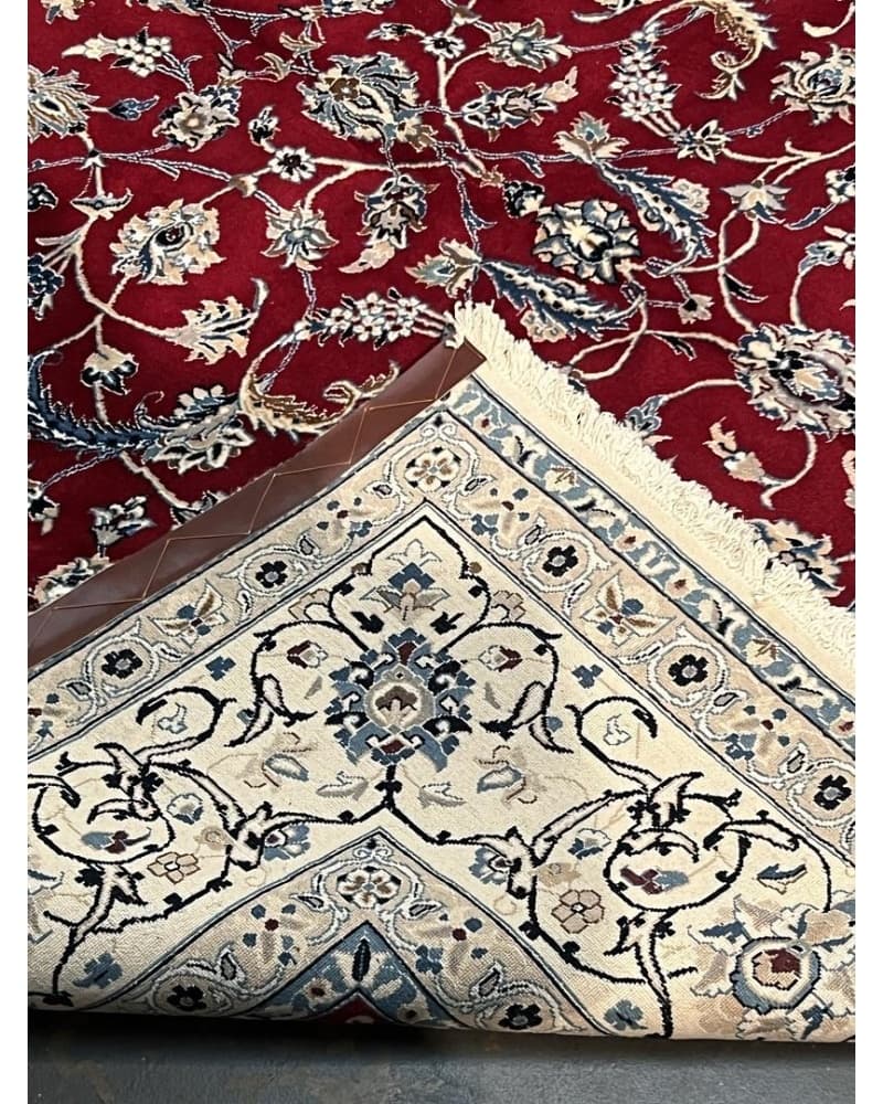 Nain Wool & Silk view 4