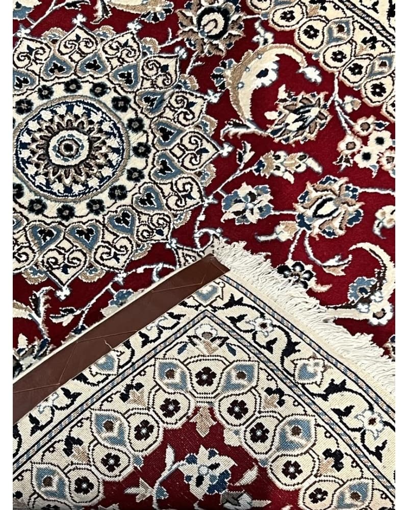 Nain Wool & Silk view 3