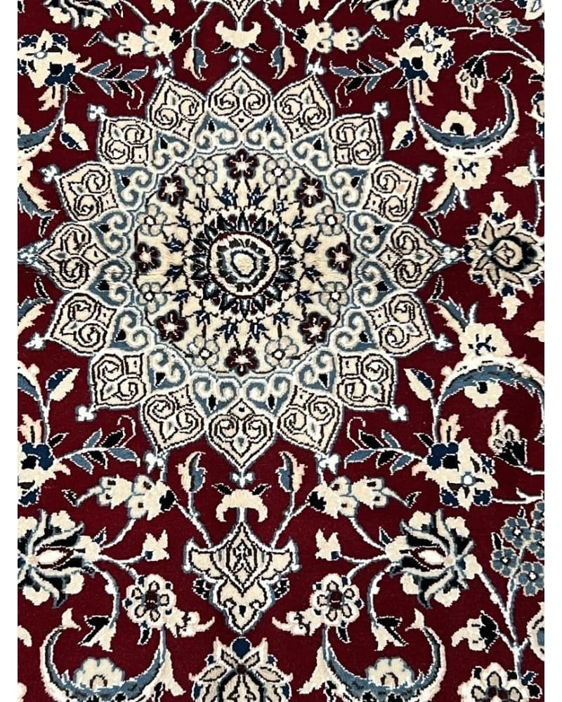 Nain Wool & Silk view 3