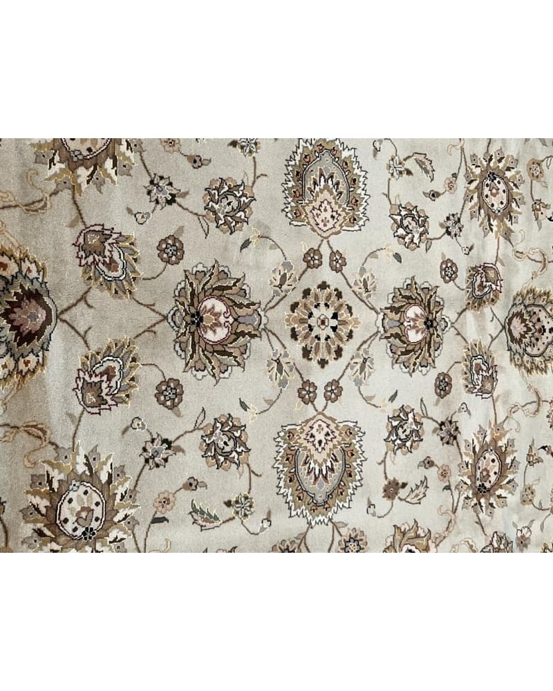 Tabriz Design Wool & Silk view 3