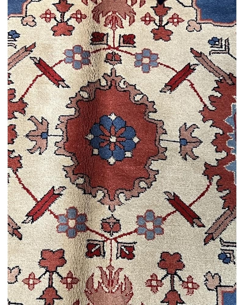 Caucasian Wool view 3