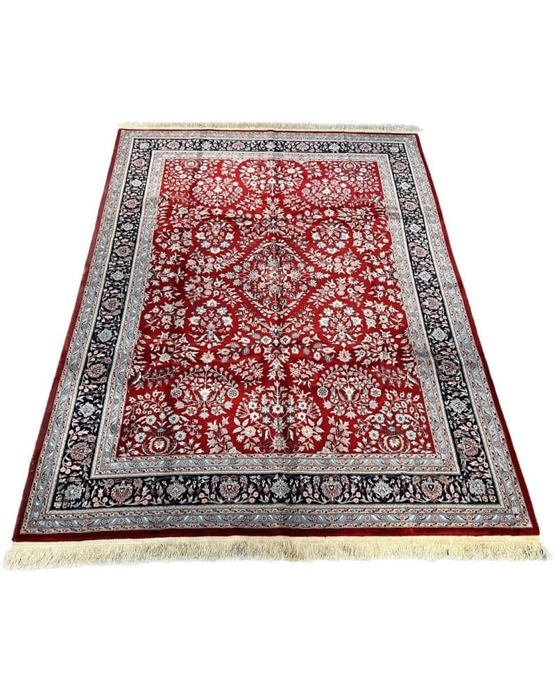 Sarouk Design Wool