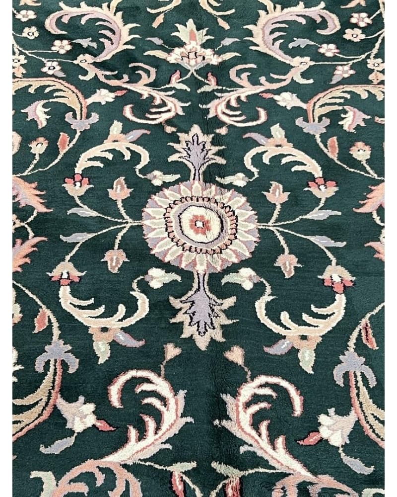 Kashan Wool view 3