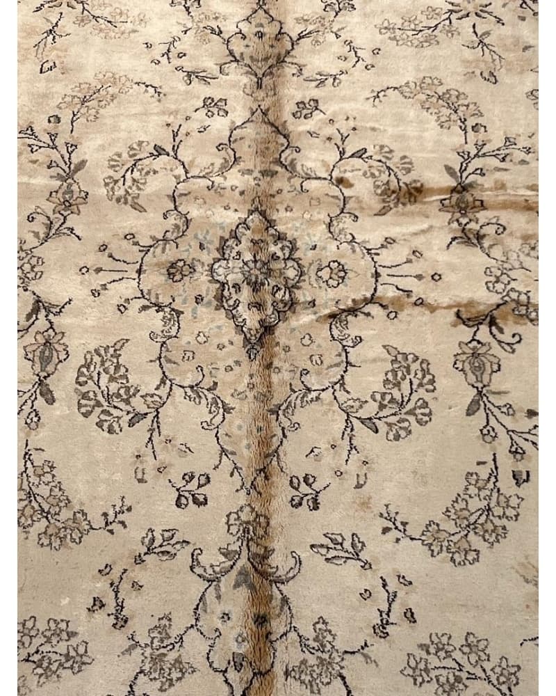 Old Kerman Wool view 3