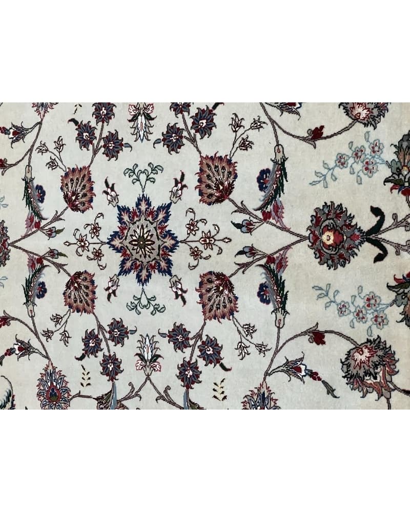 Tabriz Wool & Silk view 3