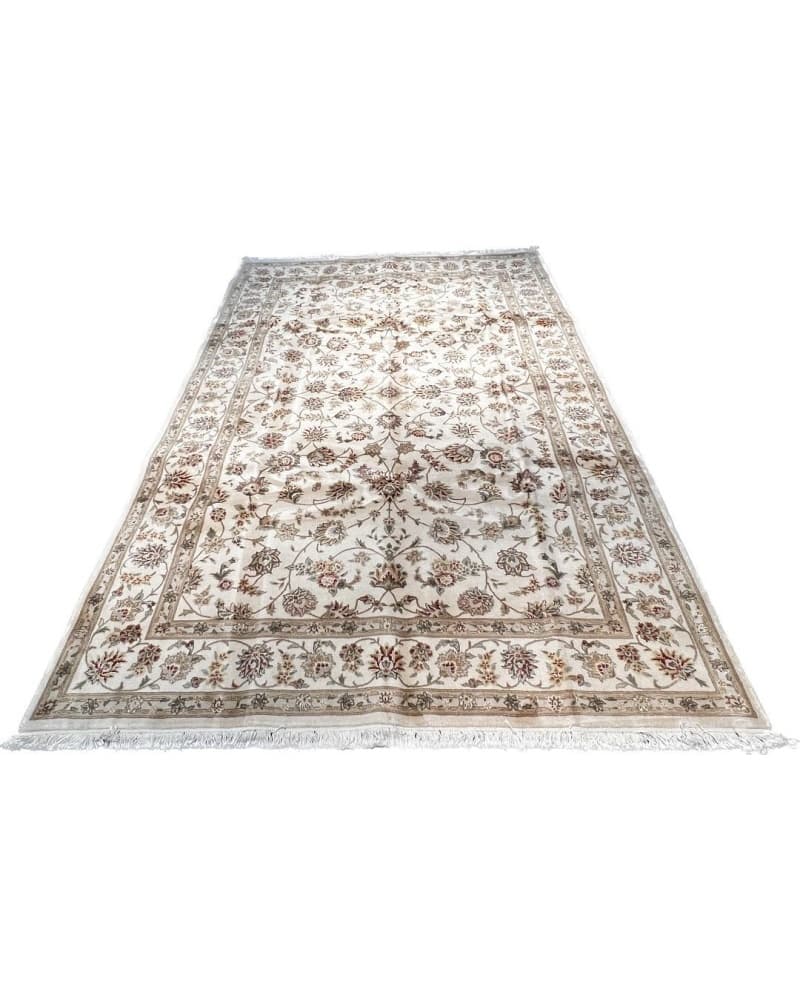 Tabriz Design Wool & Silk view 2