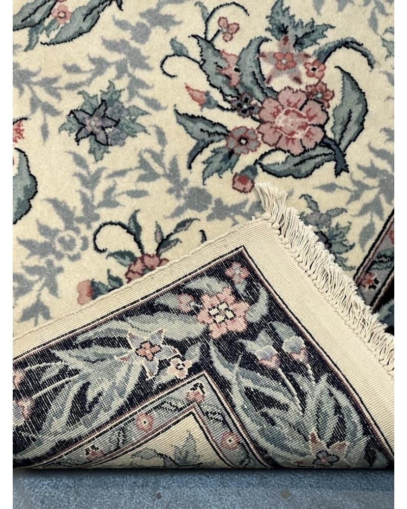 English Garden Wool view 4