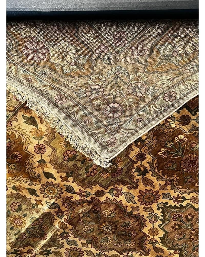 Khorasan Wool view 4