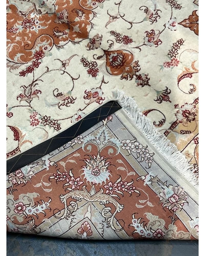 Tabriz Wool & Silk view 4