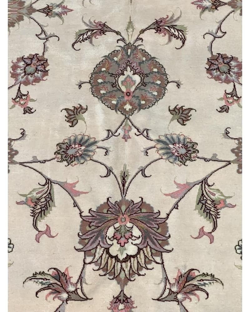 Tabriz Wool & Silk view 3