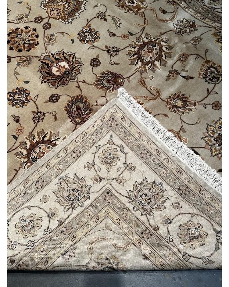 Tabriz Design Wool & Silk view 4