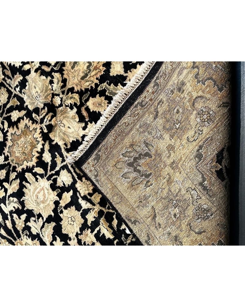 Khorasan Wool view 4