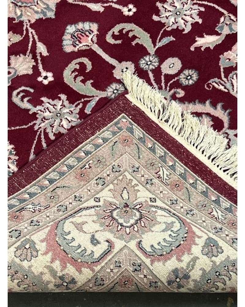 Kashan Wool view 4
