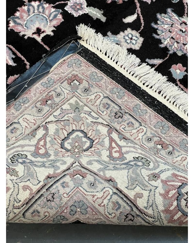 Kashan Wool view 4