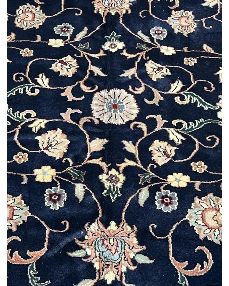 Kashan Wool view 3
