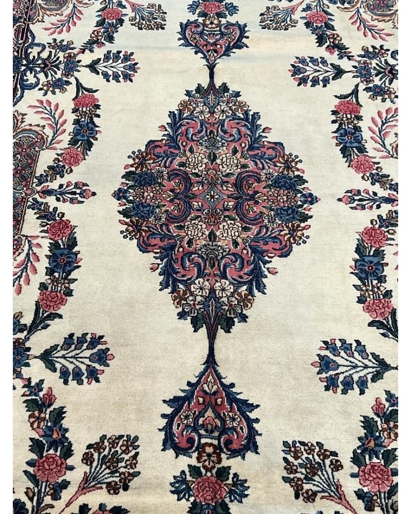 Old Kerman Wool view 3