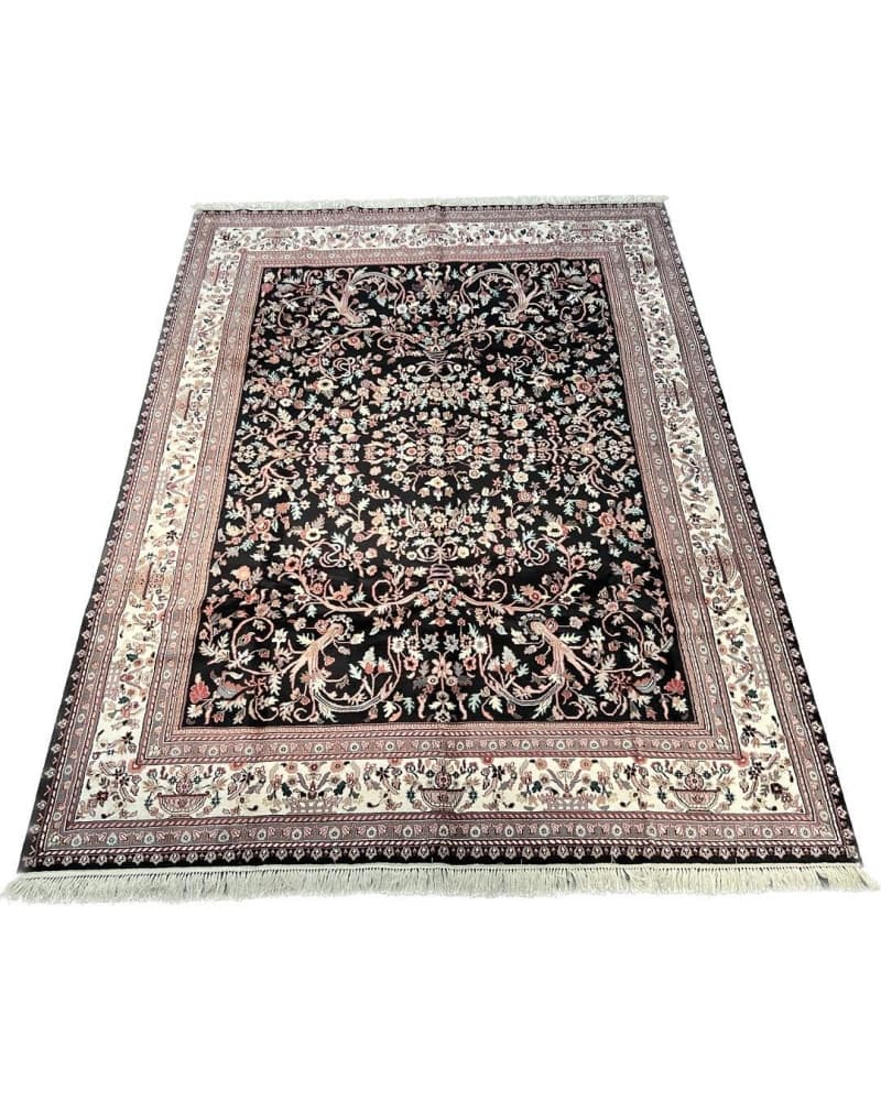Kashan Wool view 2
