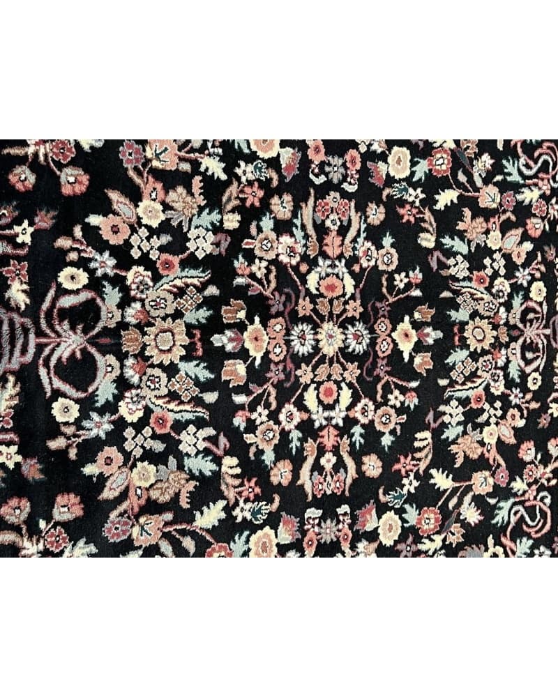 Kashan Wool view 3