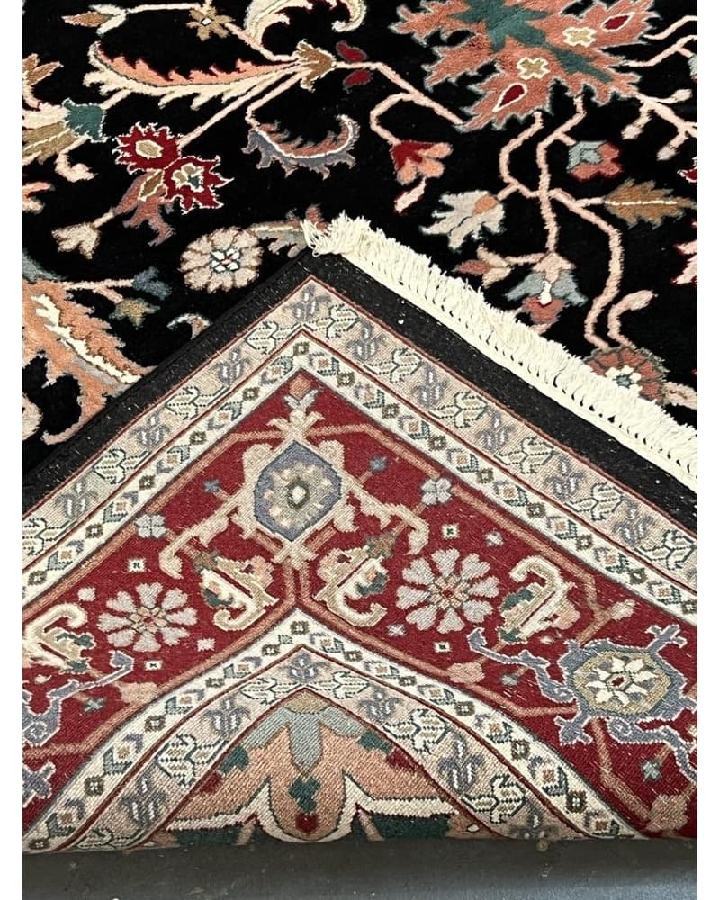 Persian Wool view 4