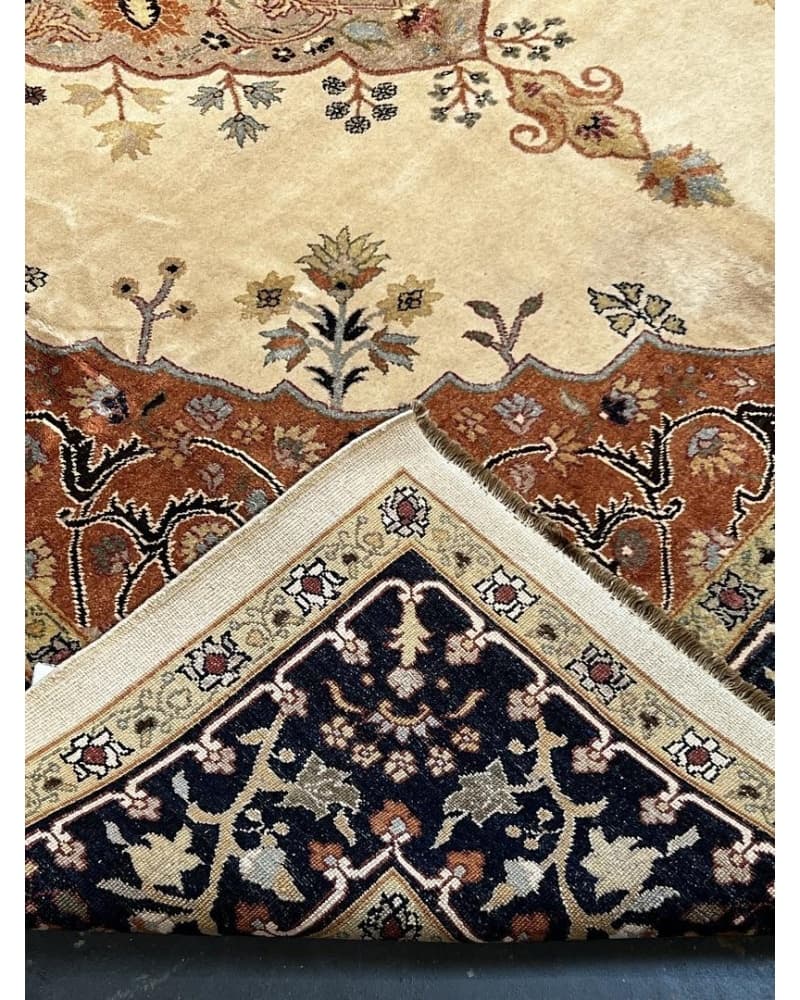 Peshawar Wool view 4